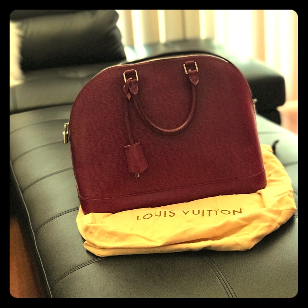Authentic Louis Vuitton Alma Bag